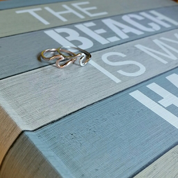 Retired listing - Picture 2 of 3